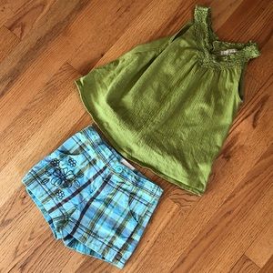 🍐OLD NAVY🍐 PLAID SHORTS & TANK SET SIZE 2T/3T